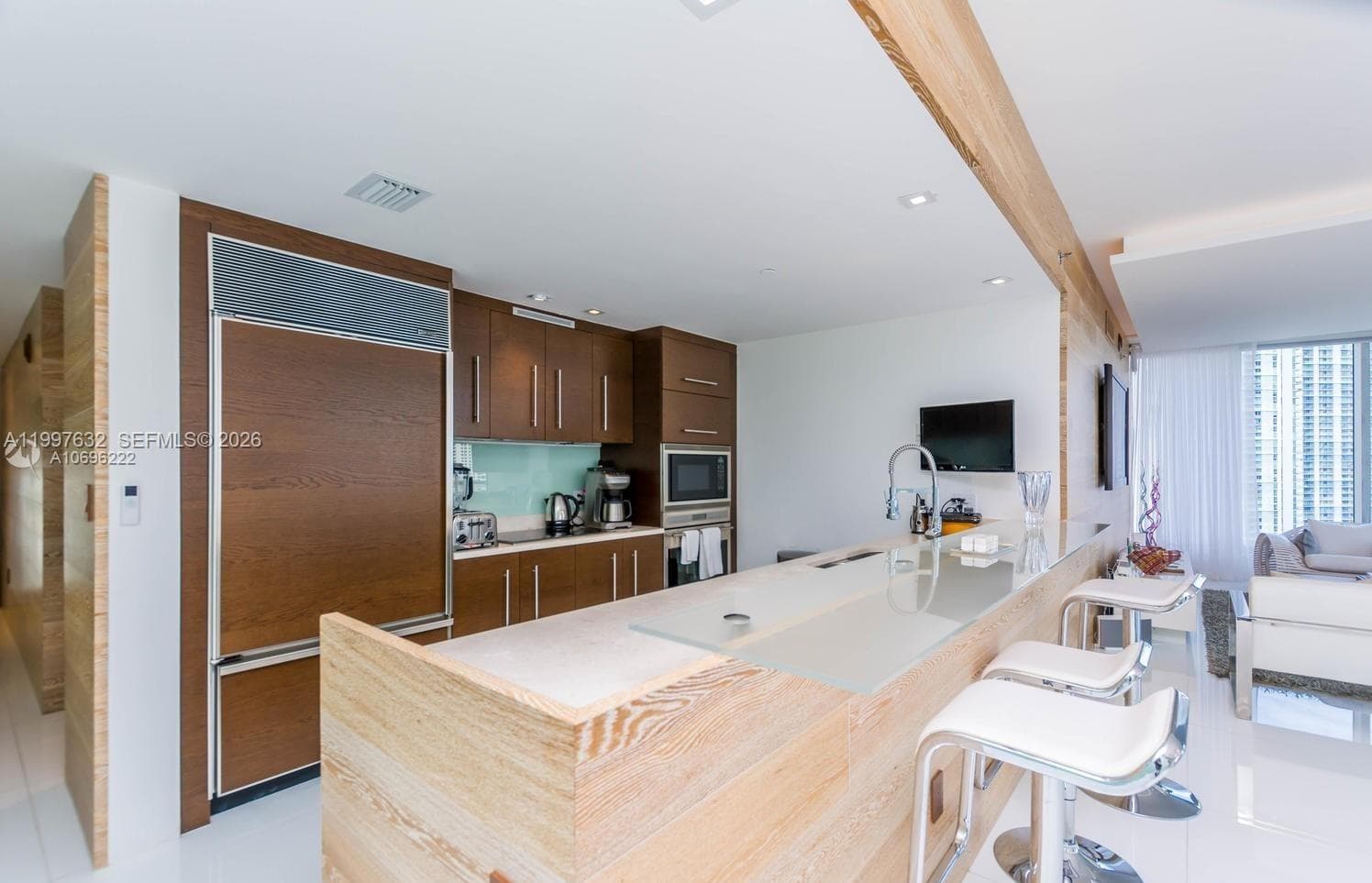 465 Brickell Ave 2301 photo 6