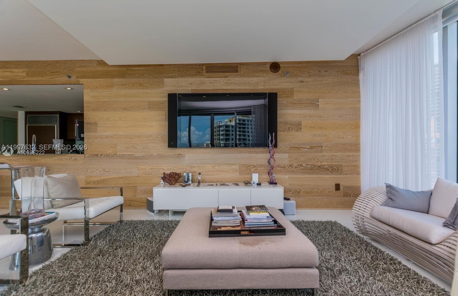 465 Brickell Ave 2301 photo 4