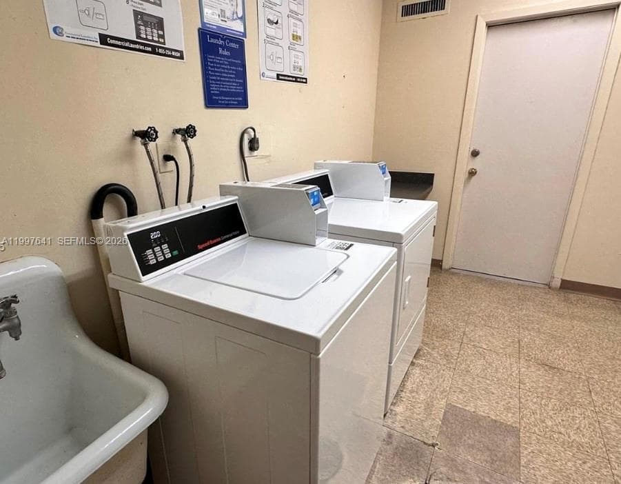 2750 183rd St 801 photo 13