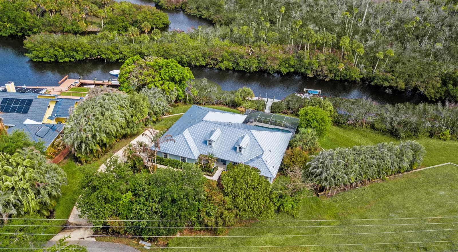 3281 SW Water Edge Way photo 12