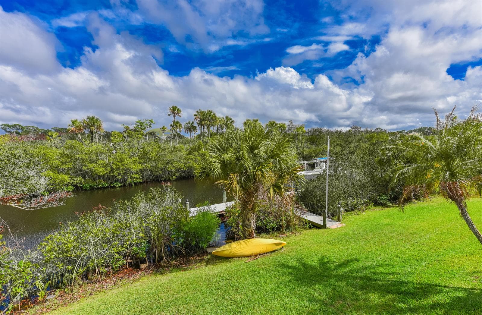 3281 SW Water Edge Way photo 7