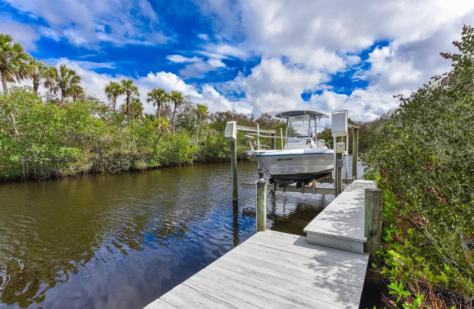 3281 SW Water Edge Way photo 9