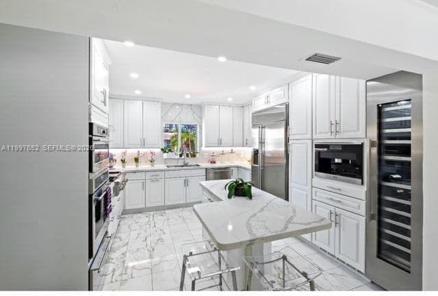 1400 103rd St photo 4