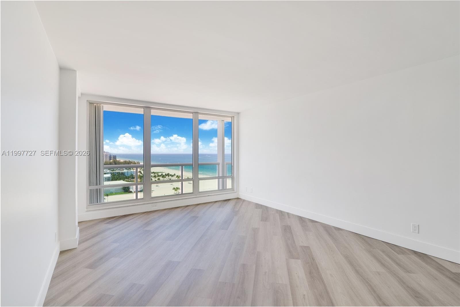 2100 Ocean Ln 1912 photo 16