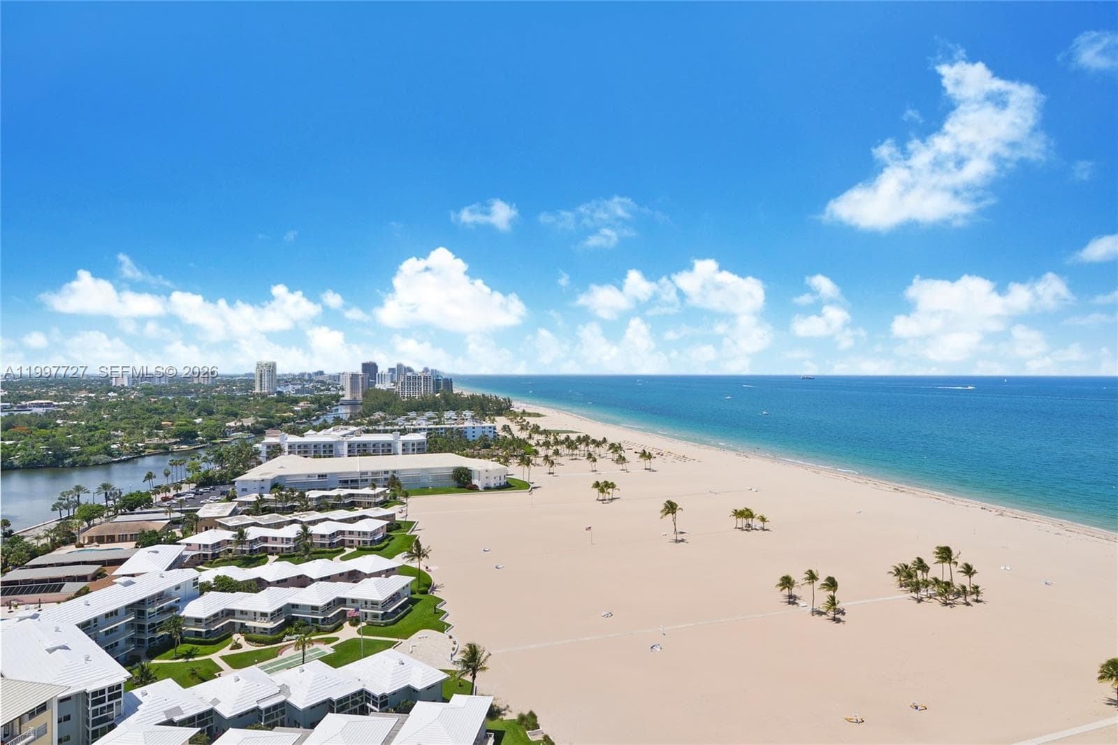 2100 Ocean Ln 1912 photo 3