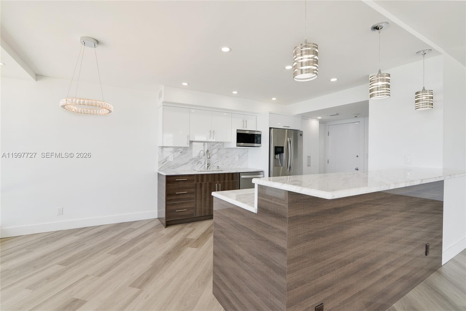 2100 Ocean Ln 1912 photo 9