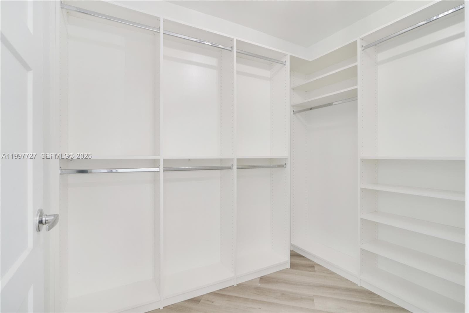 2100 Ocean Ln 1912 photo 19