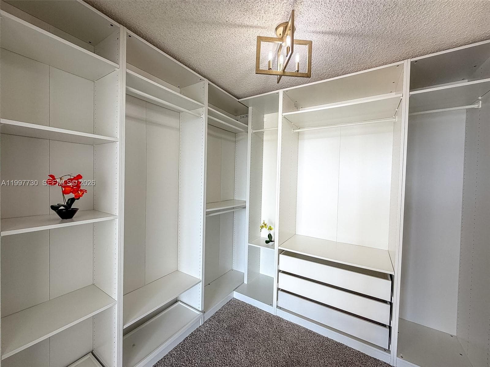 1000 Parkview Dr 531 photo 22