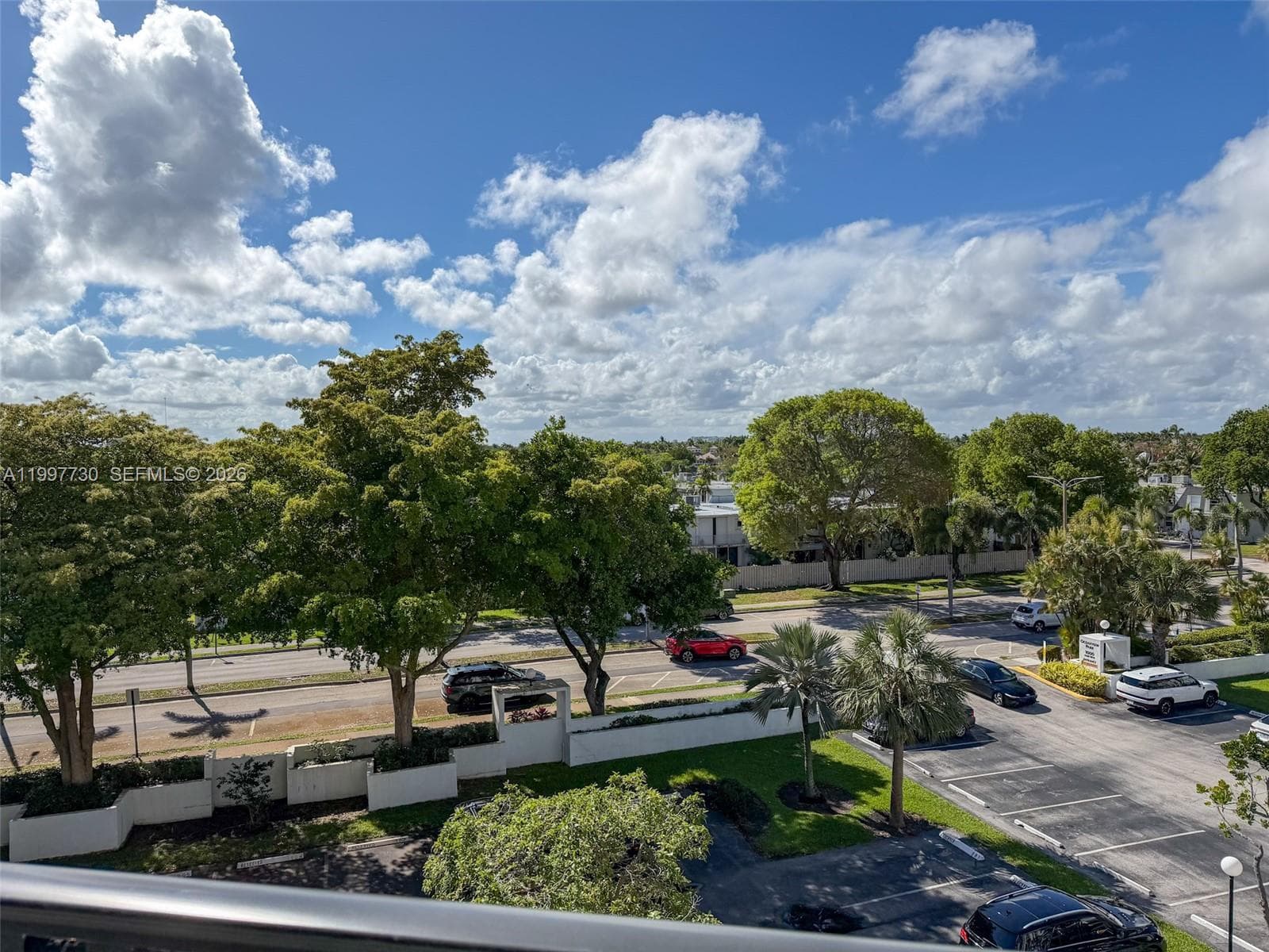 1000 Parkview Dr 531 photo 10