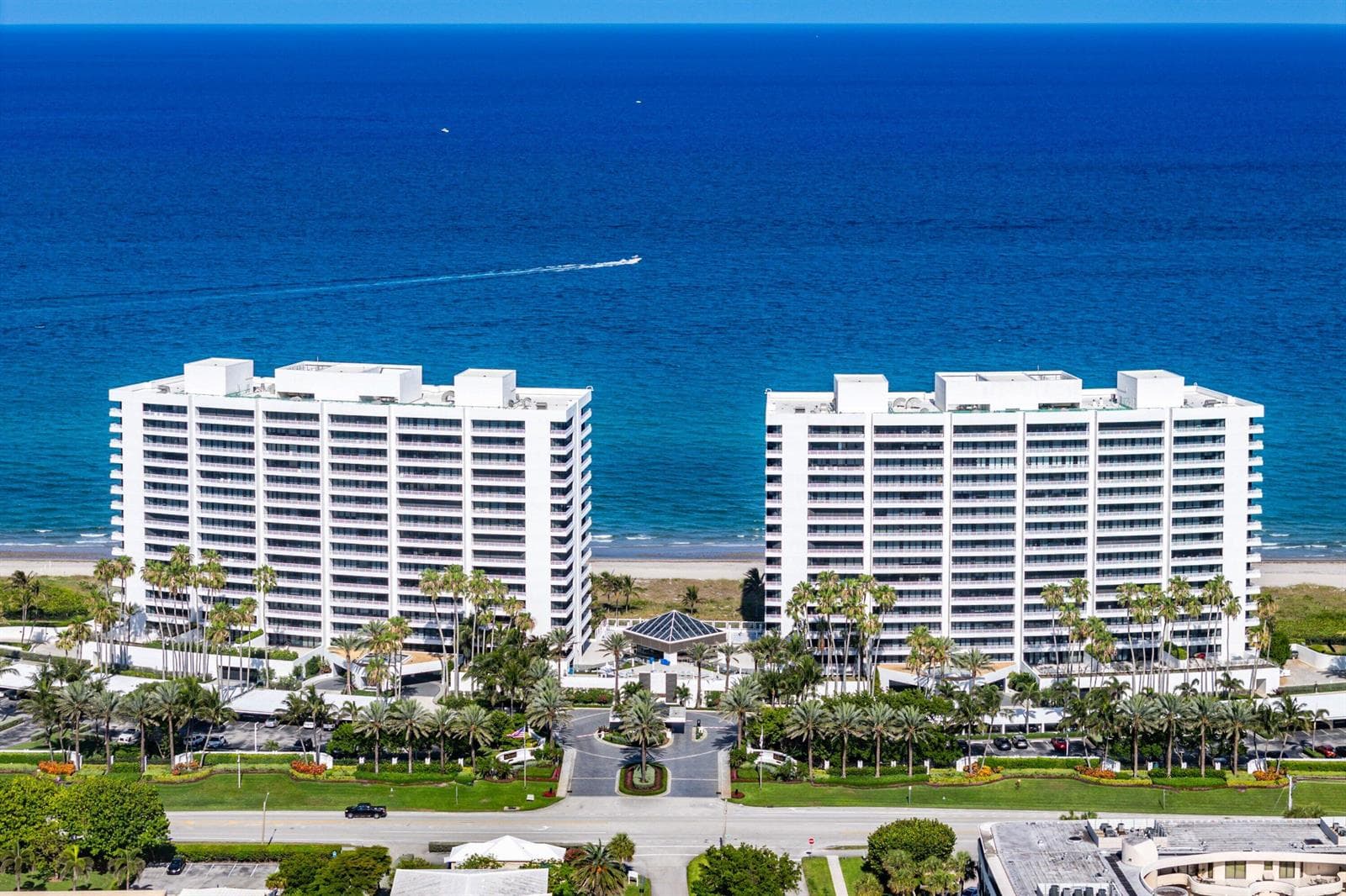 1500 S Ocean Boulevard 604 photo 2