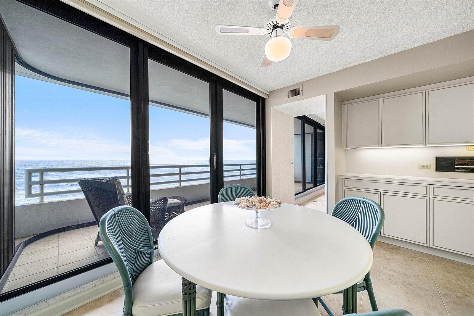 1500 S Ocean Boulevard 604 photo 17