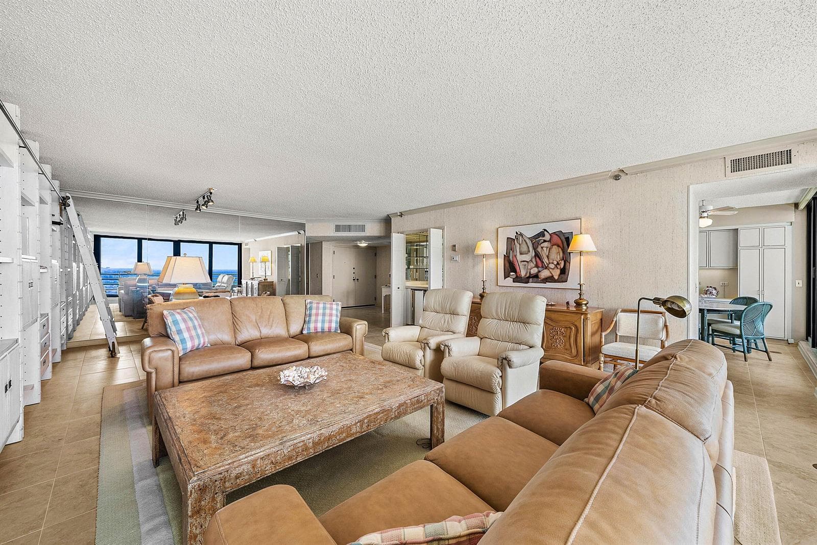 1500 S Ocean Boulevard 604 photo 12