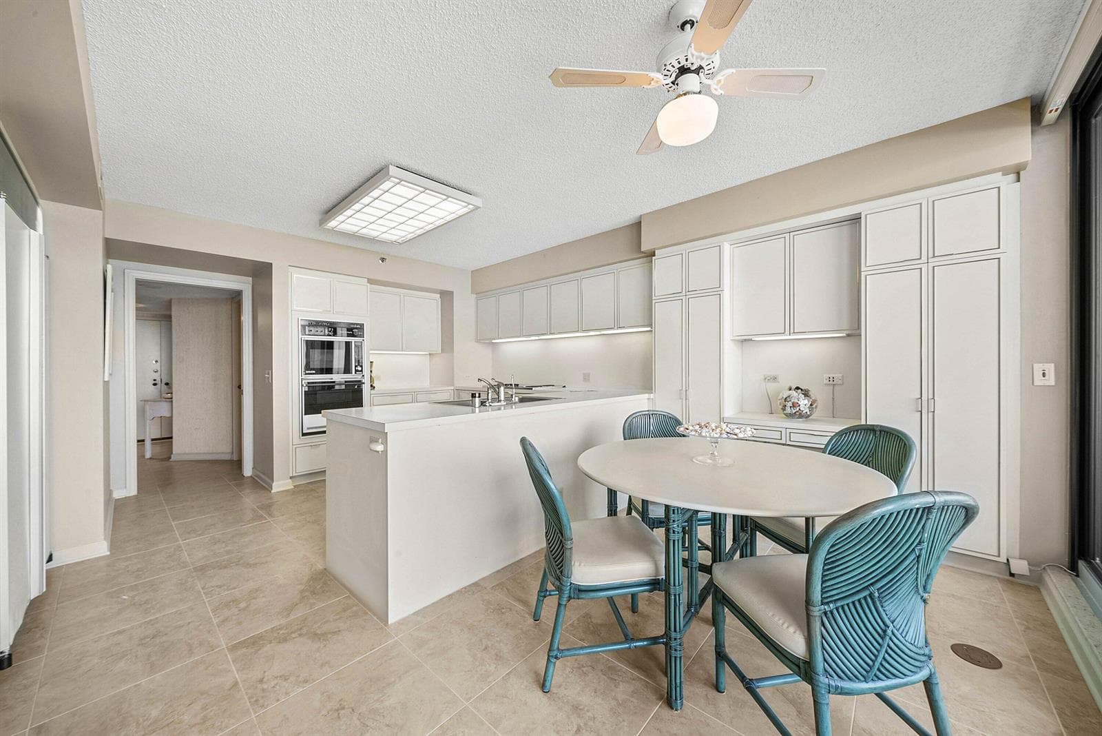 1500 S Ocean Boulevard 604 photo 19