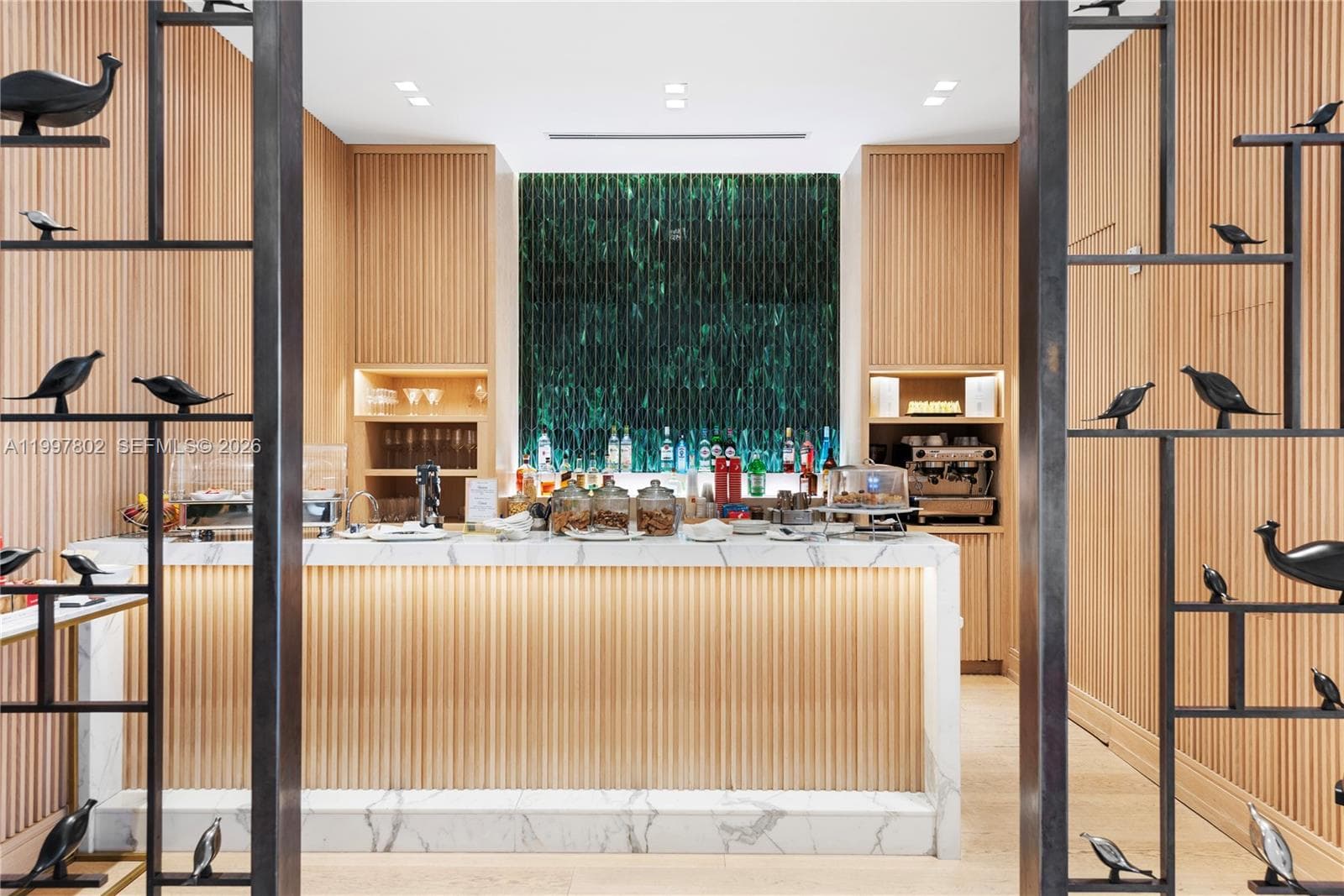 6882 Fisher Island Dr 6882 photo 24