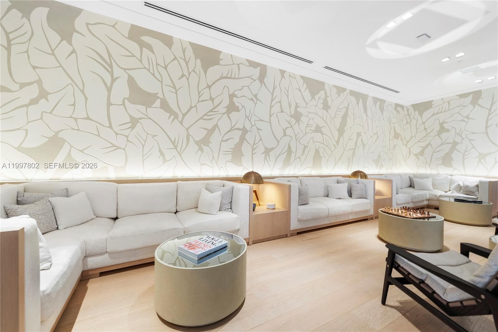 6882 Fisher Island Dr 6882 photo 21