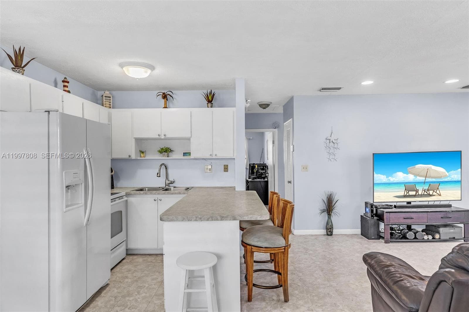 106 Channel Dr B photo 9