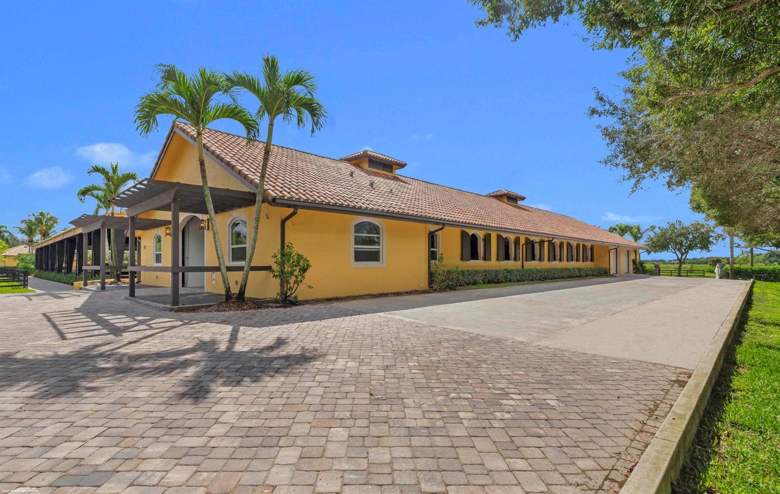 4985 Stables Way photo 17