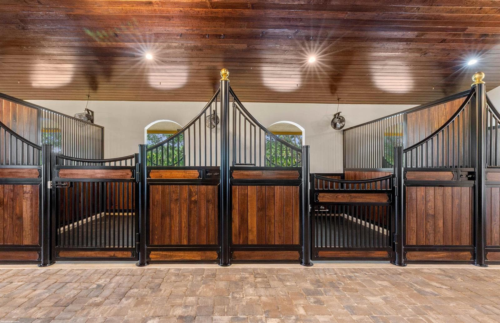 4985 Stables Way photo 14