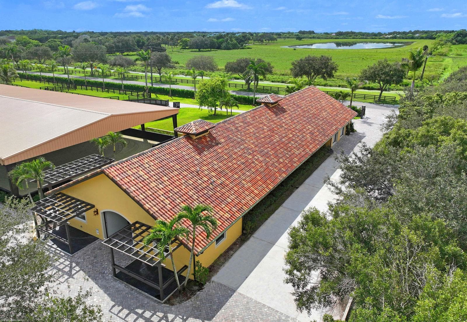 4985 Stables Way photo 15
