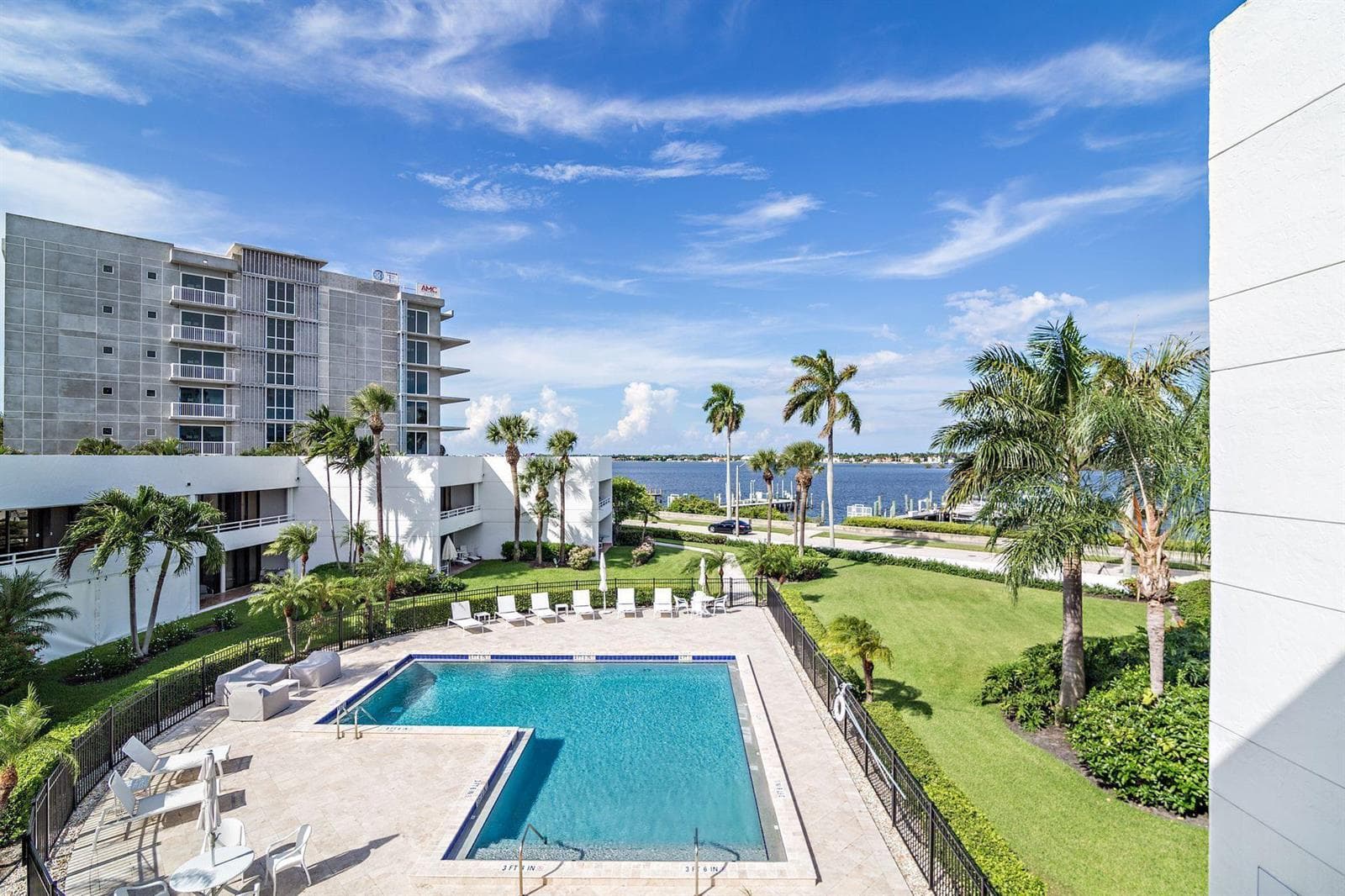 3701 S Flagler Drive B303 photo 17