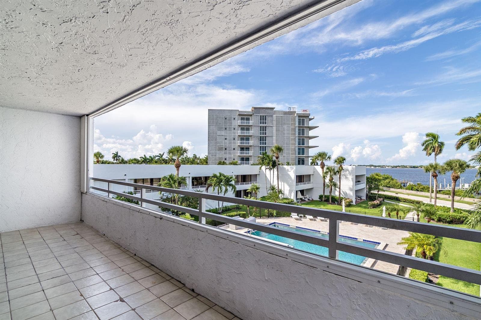 3701 S Flagler Drive B303 photo 15