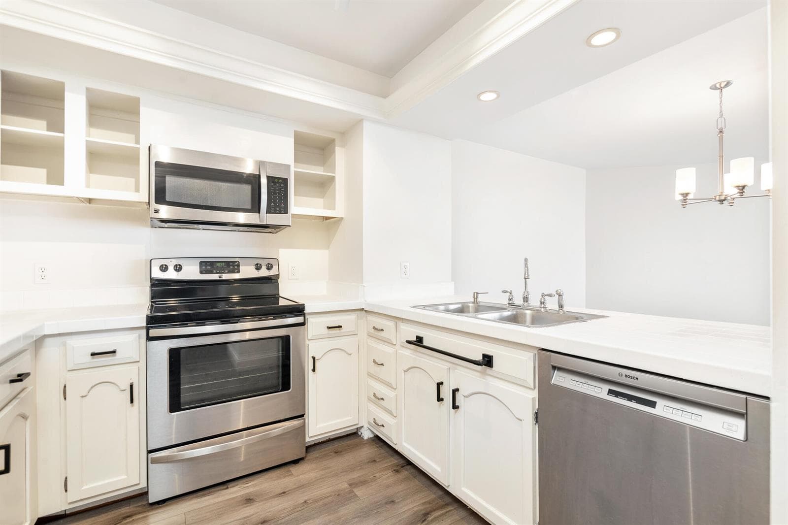 3701 S Flagler Drive B303 photo 8