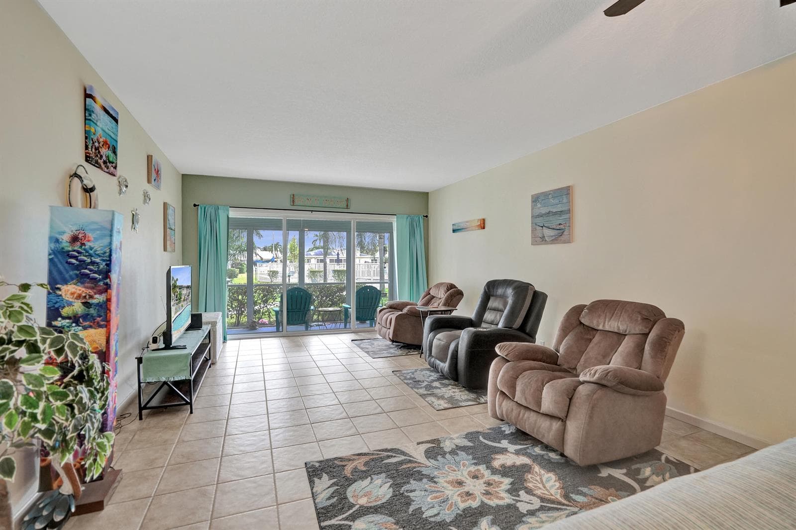 900 SW 12th Street 100 photo 7