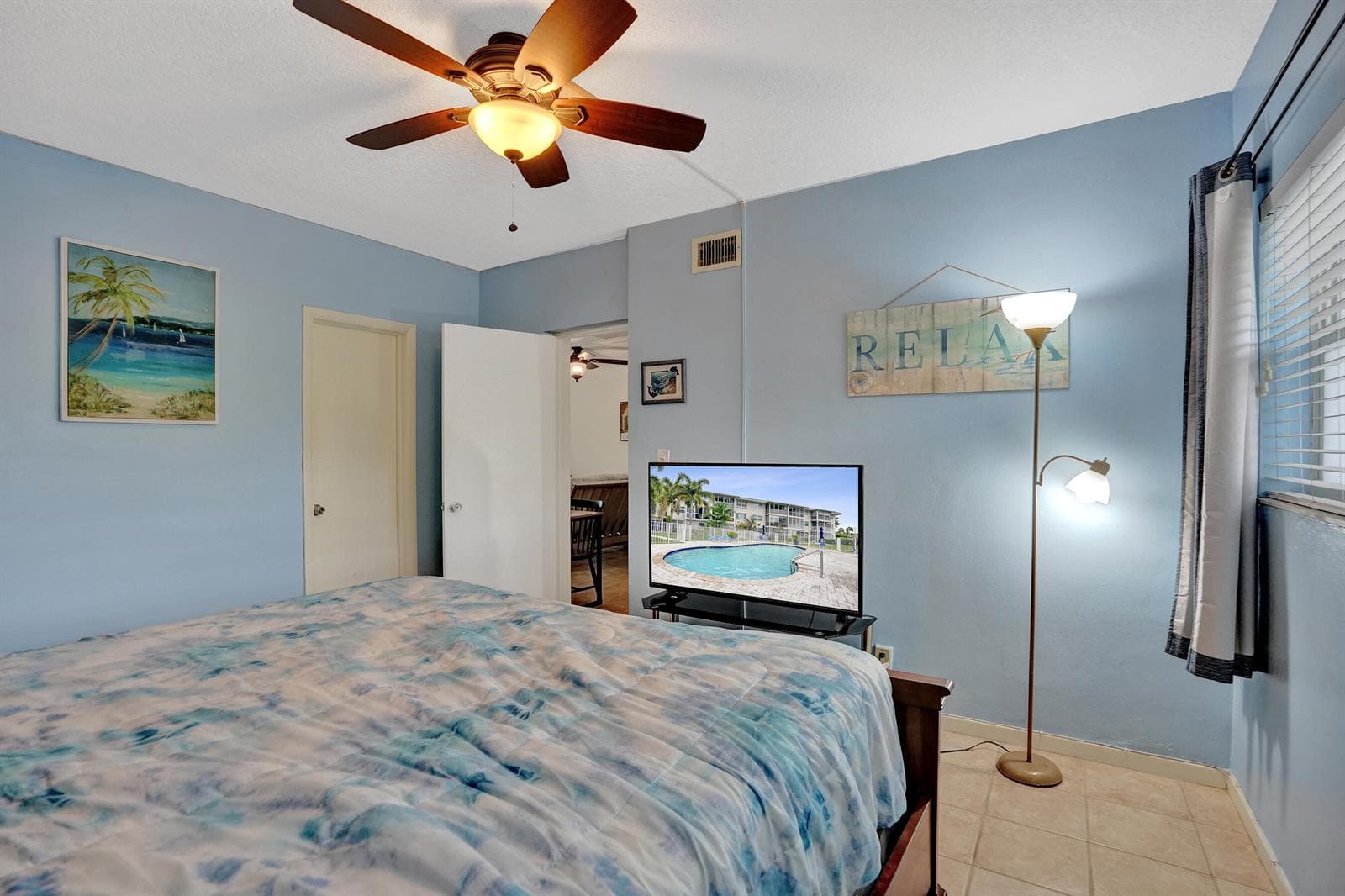 900 SW 12th Street 100 photo 18