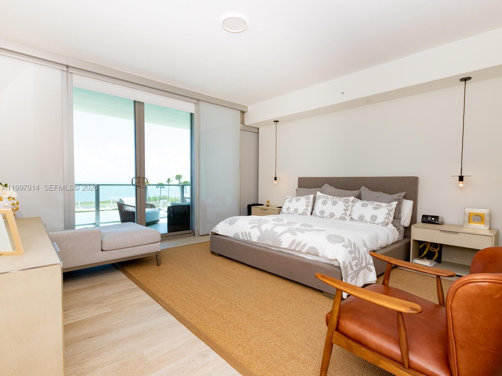 360 Ocean Dr 304S photo 13
