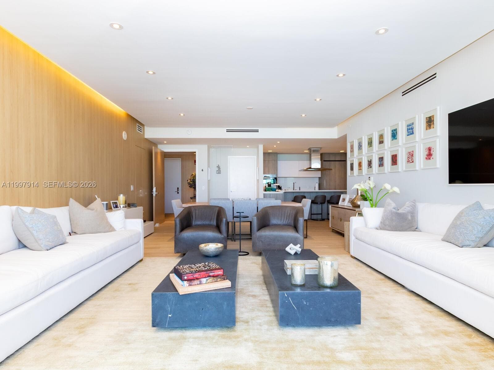 360 Ocean Dr 304S photo 3