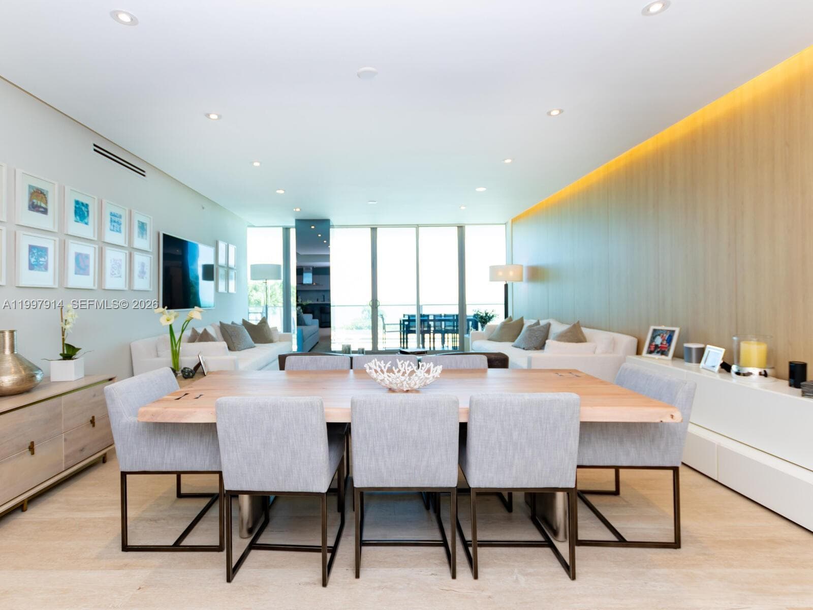 360 Ocean Dr 304S photo 5