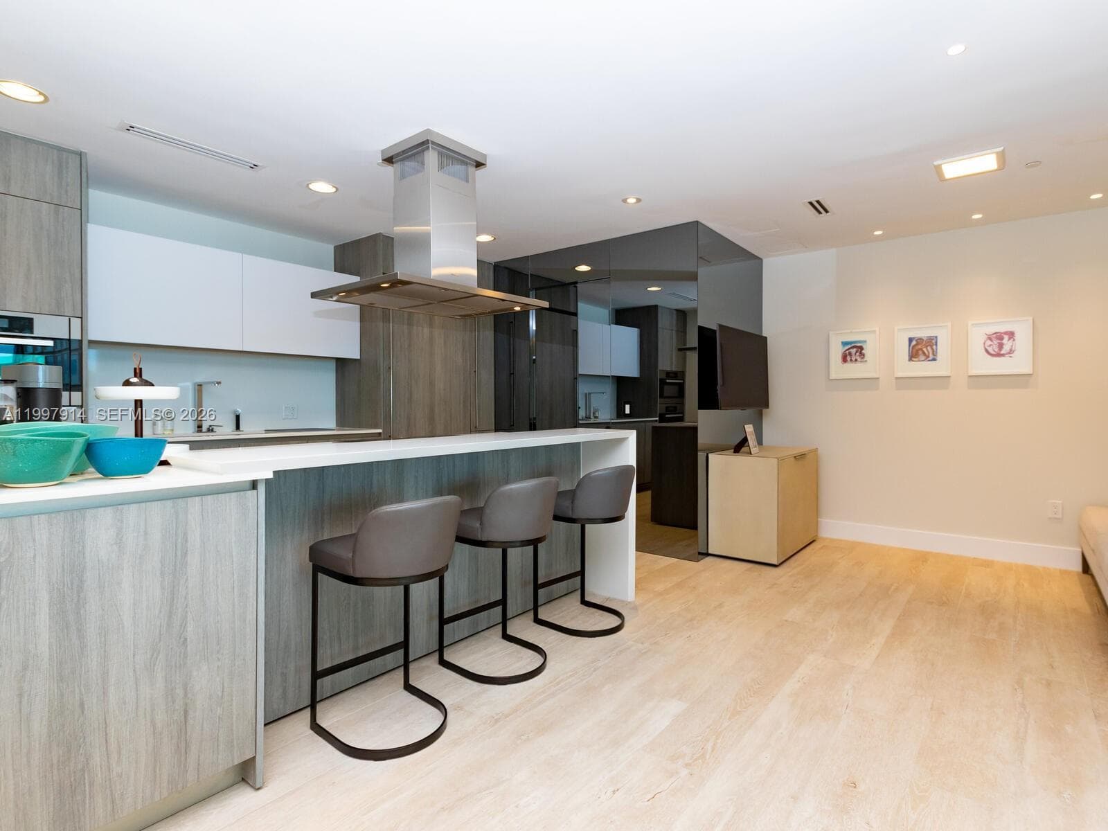 360 Ocean Dr 304S photo 24