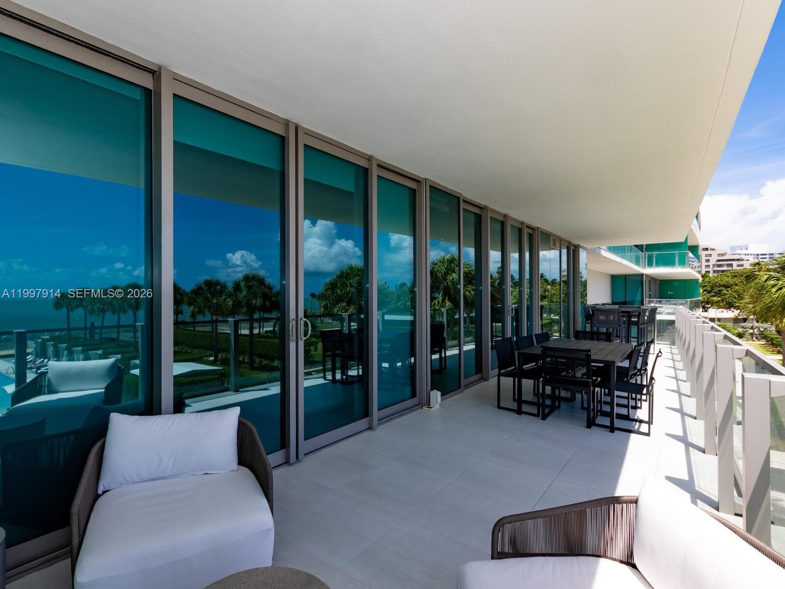 360 Ocean Dr 304S photo 10