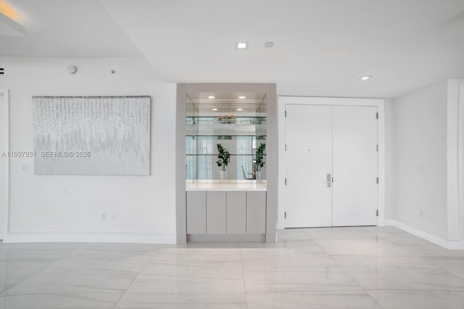 10203 Collins Ave 2501 photo 6