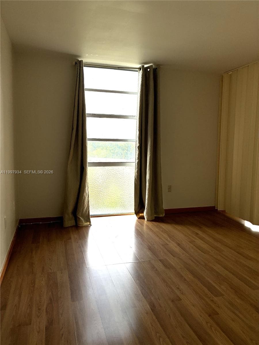 2500 135th St B506 photo 15