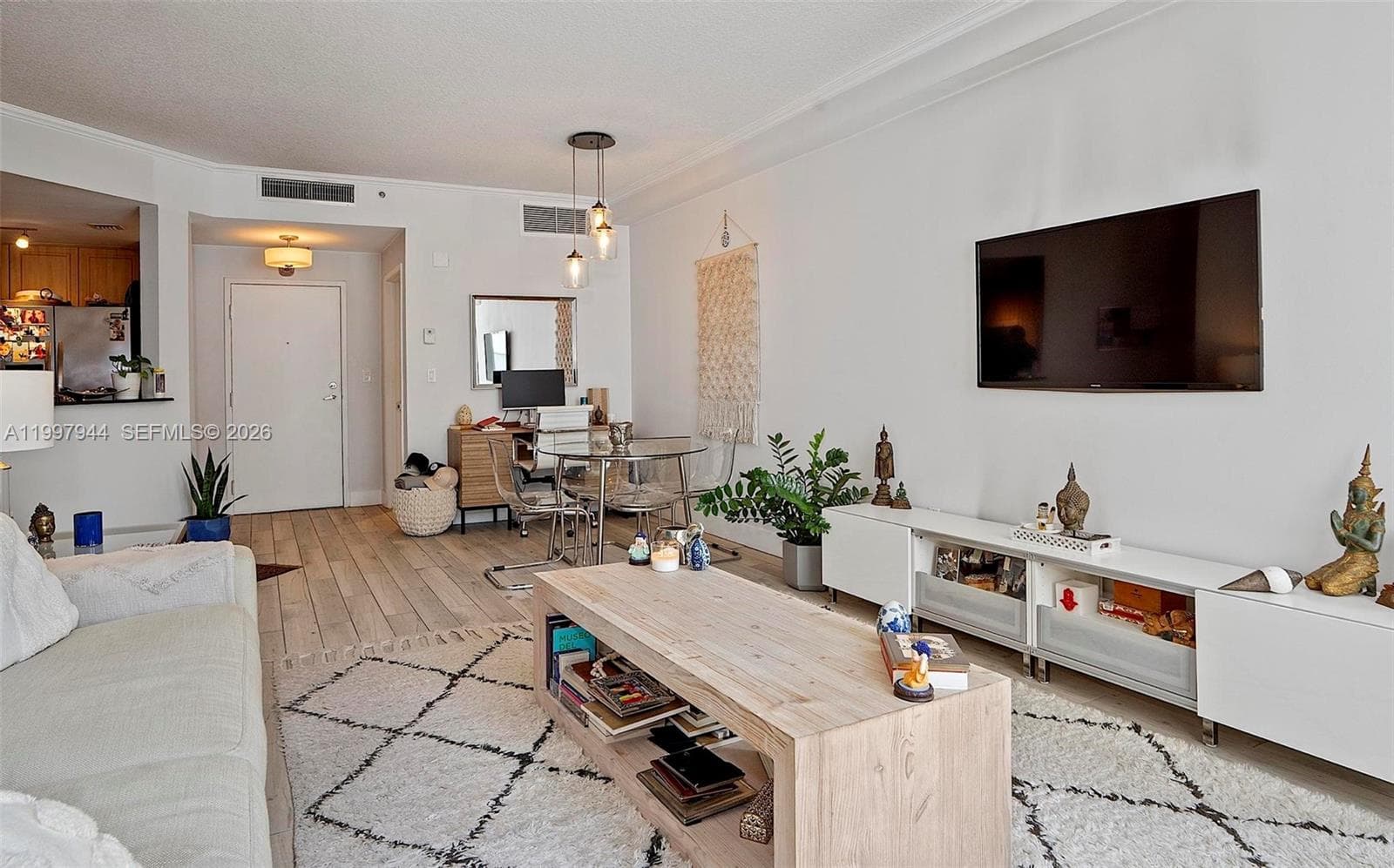 1 Century Ln 303 photo 6