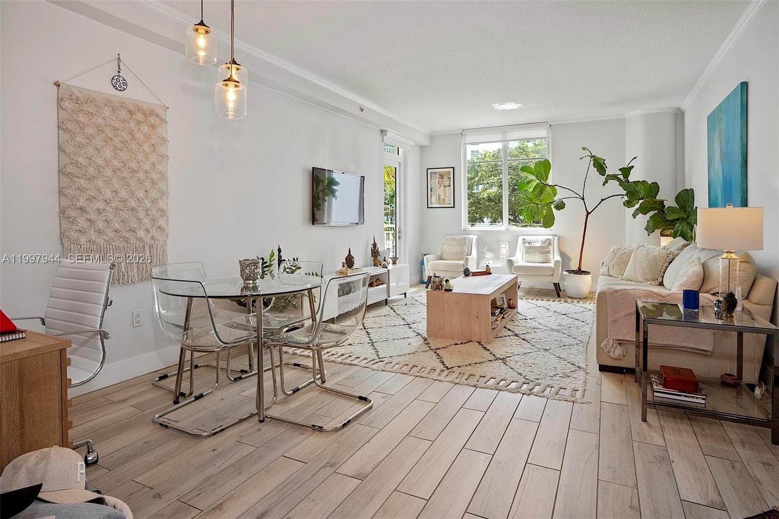 1 Century Ln 303 photo 3