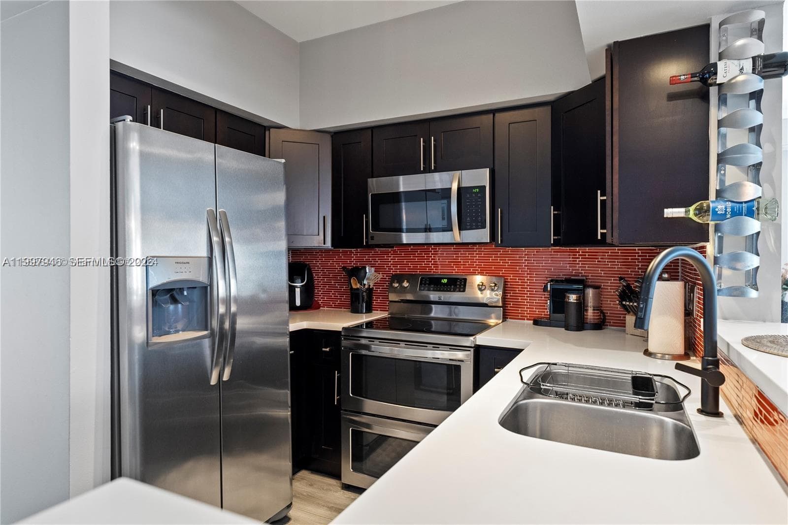 3155 184th St 8302 photo 12