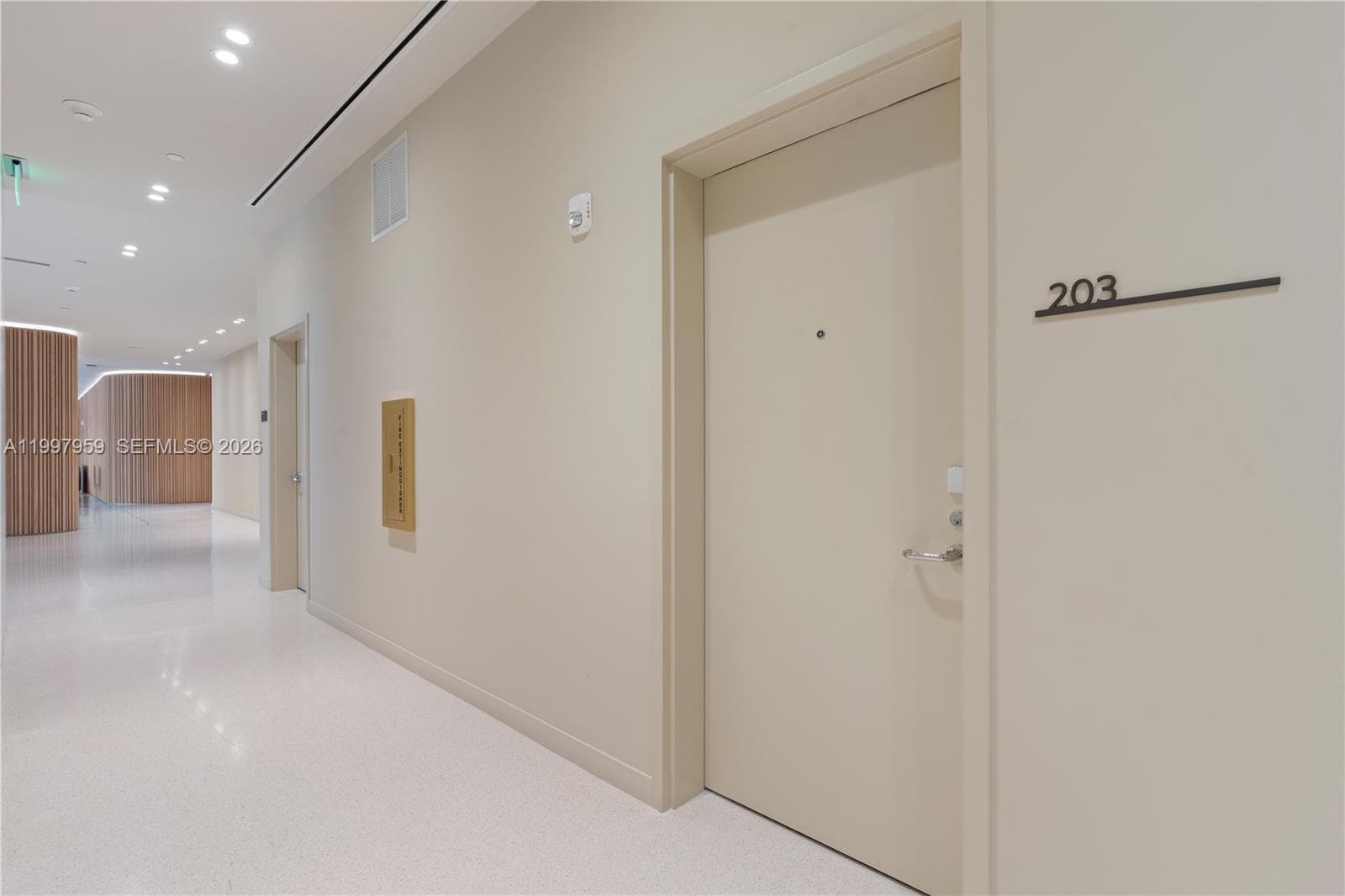 1135 103rd St 203 photo 20