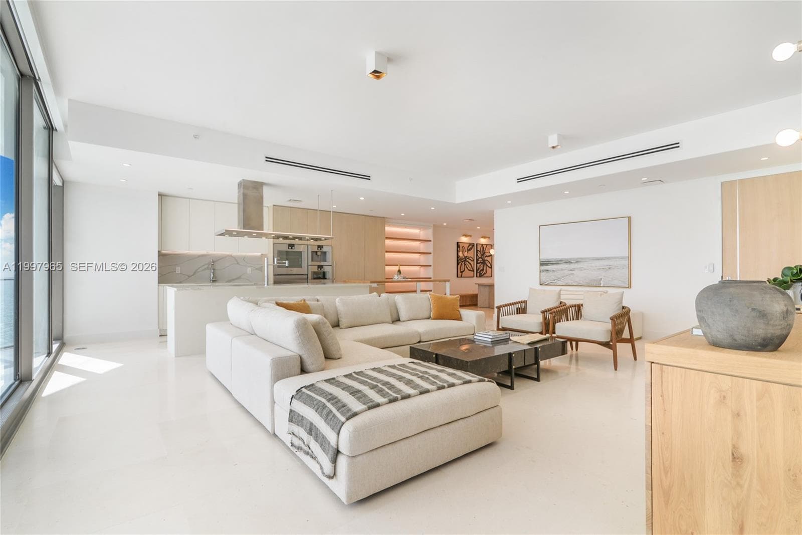 15701 Collins Ave 2302 photo 2