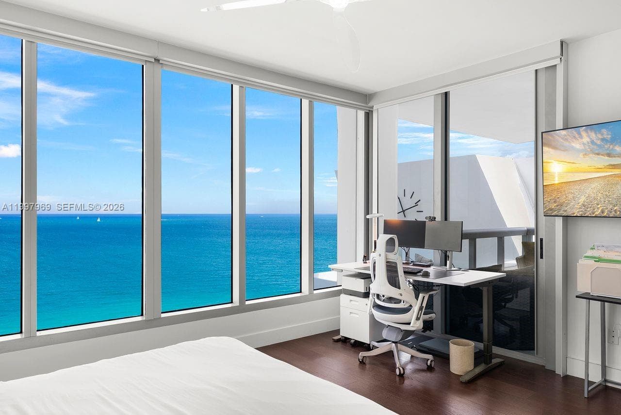 6899 Collins Ave 1908 photo 11