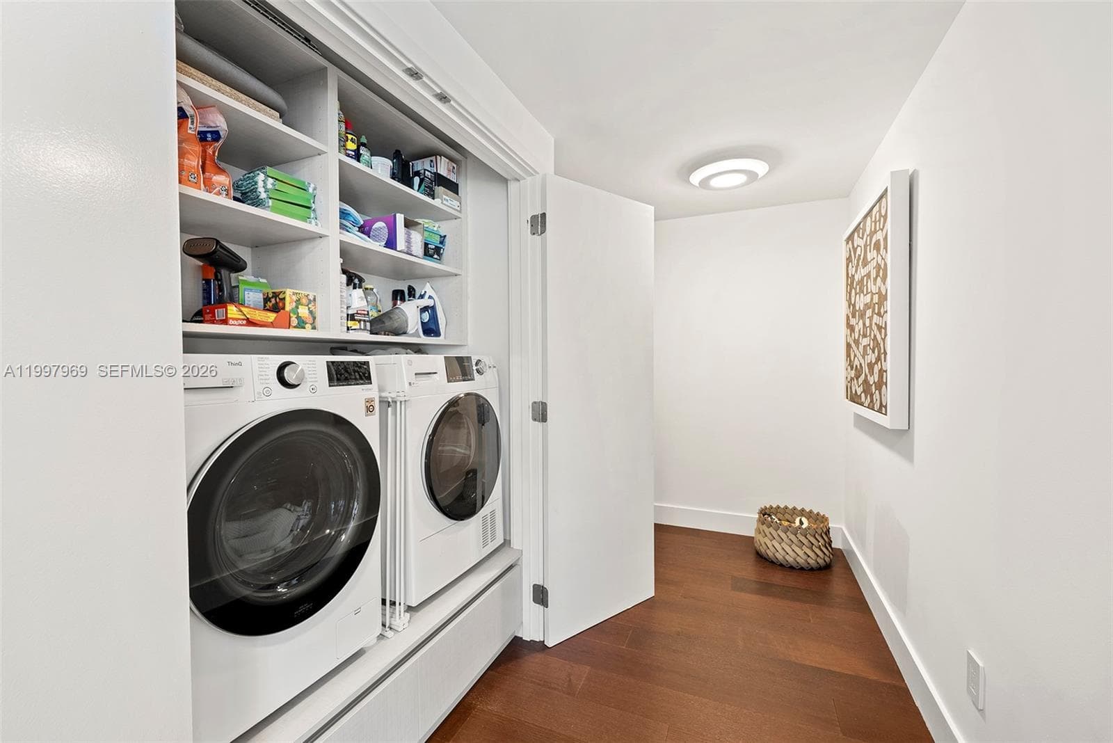 6899 Collins Ave 1908 photo 8