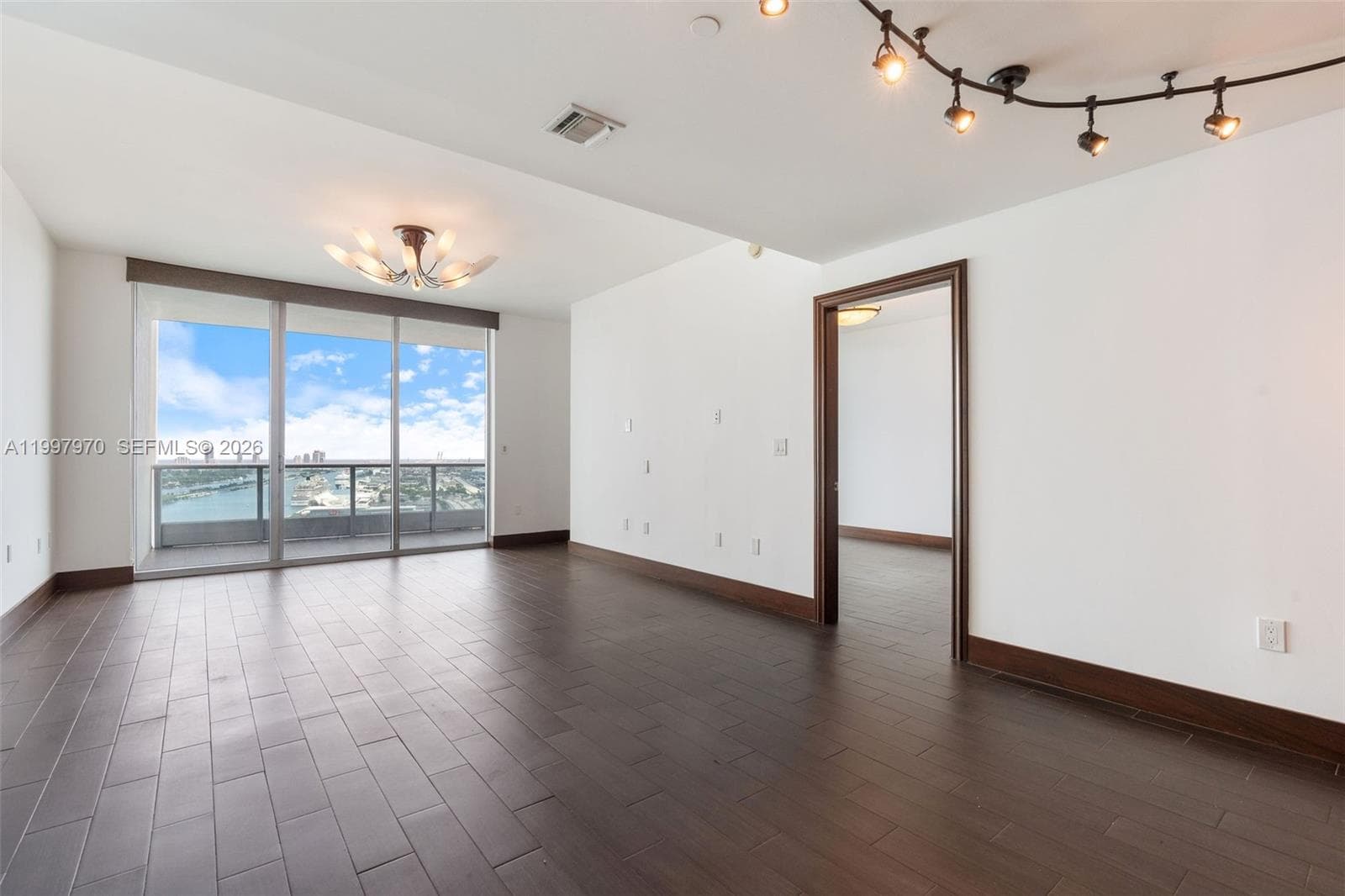 900 Biscayne Blvd 3502 photo 13