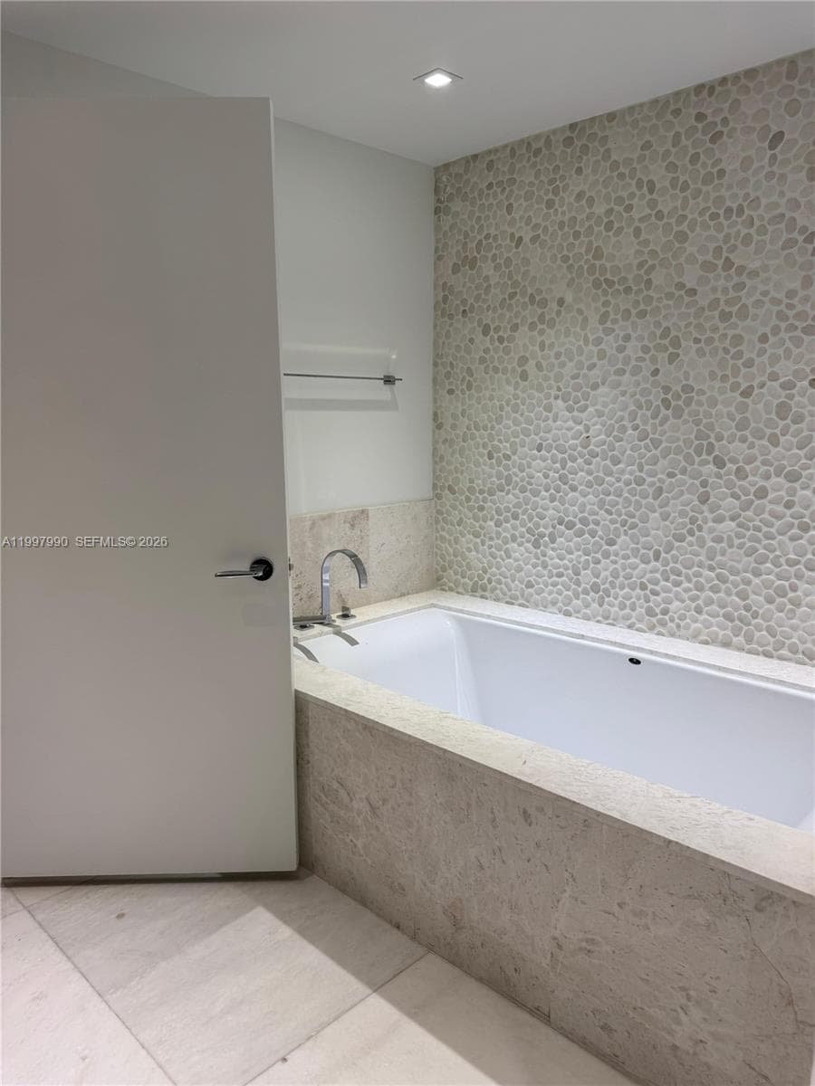 17121 Collins Ave 4306 photo 10