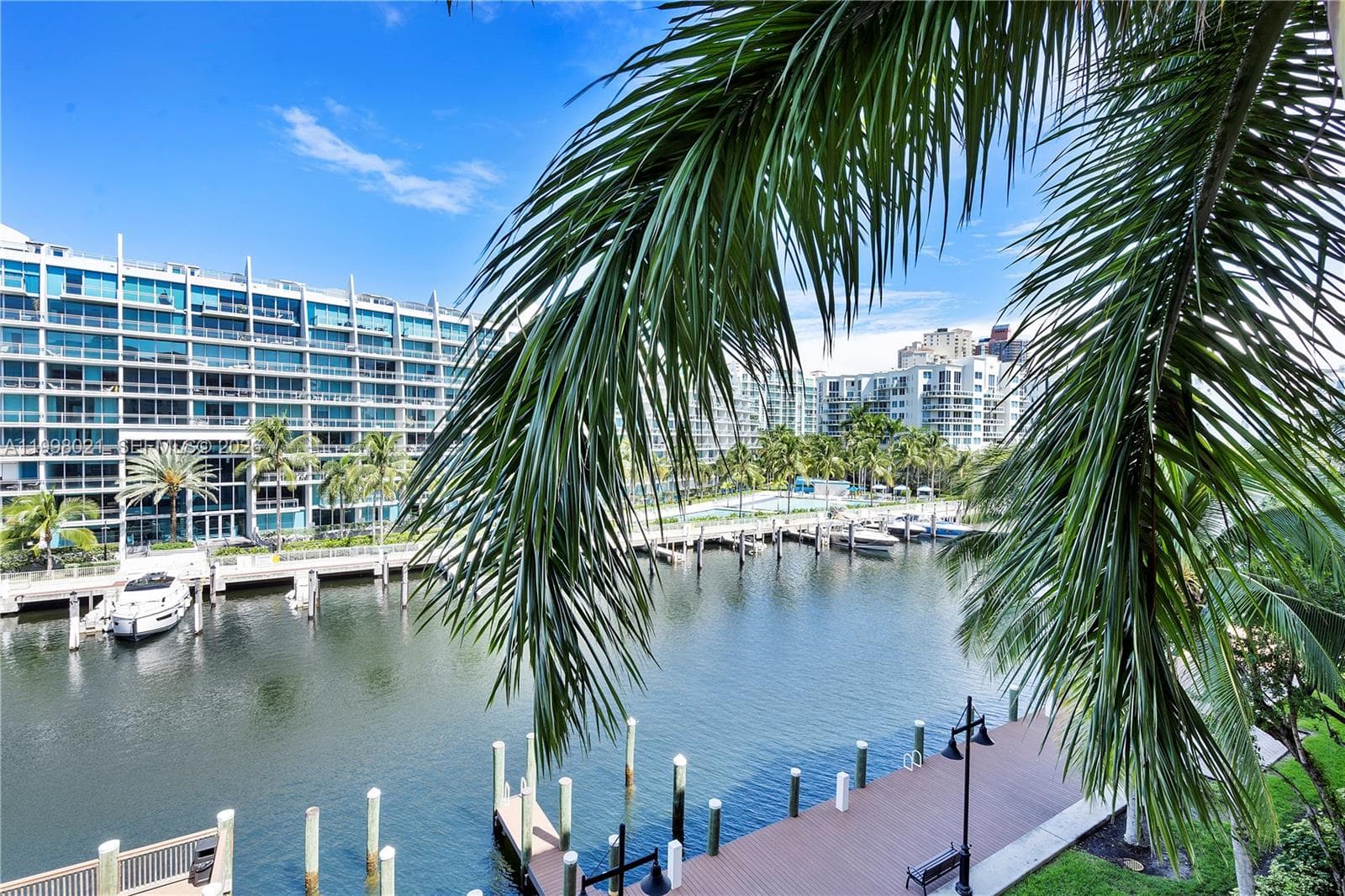 3001 185th St 411 photo 1