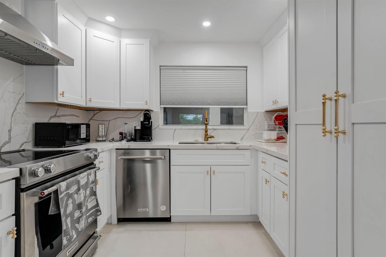 401 Briny Avenue 315 photo 8