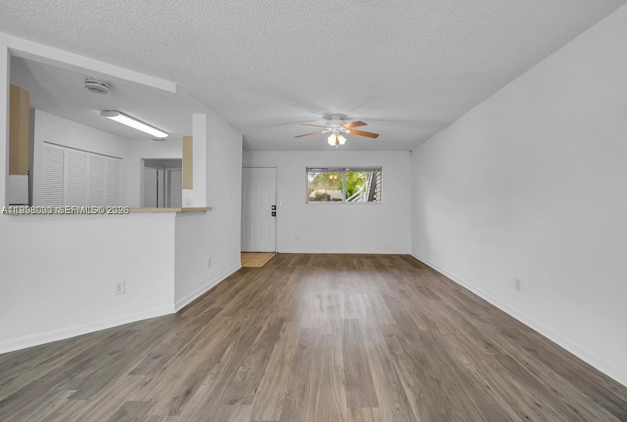3453 NW 44th St 104 photo 3