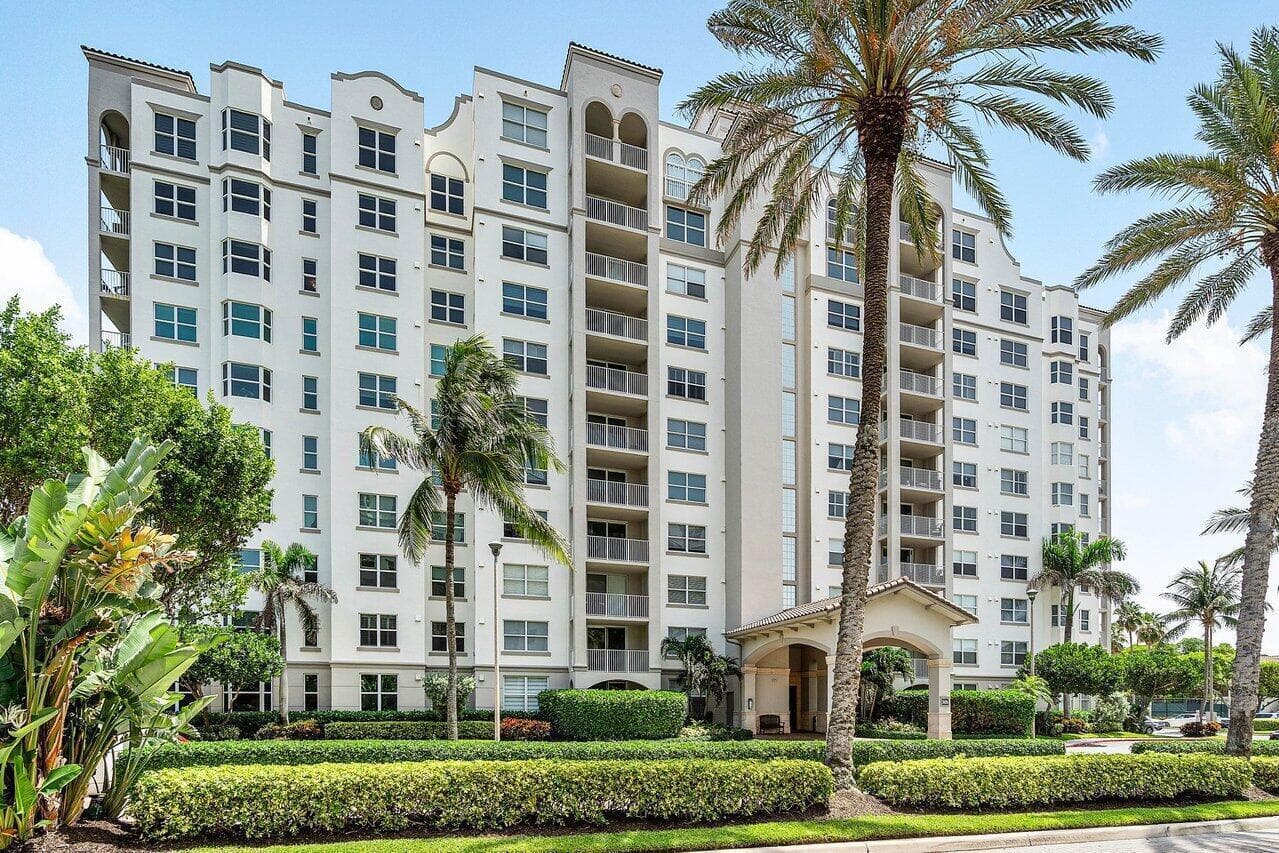3606 S Ocean Boulevard 303 photo 1