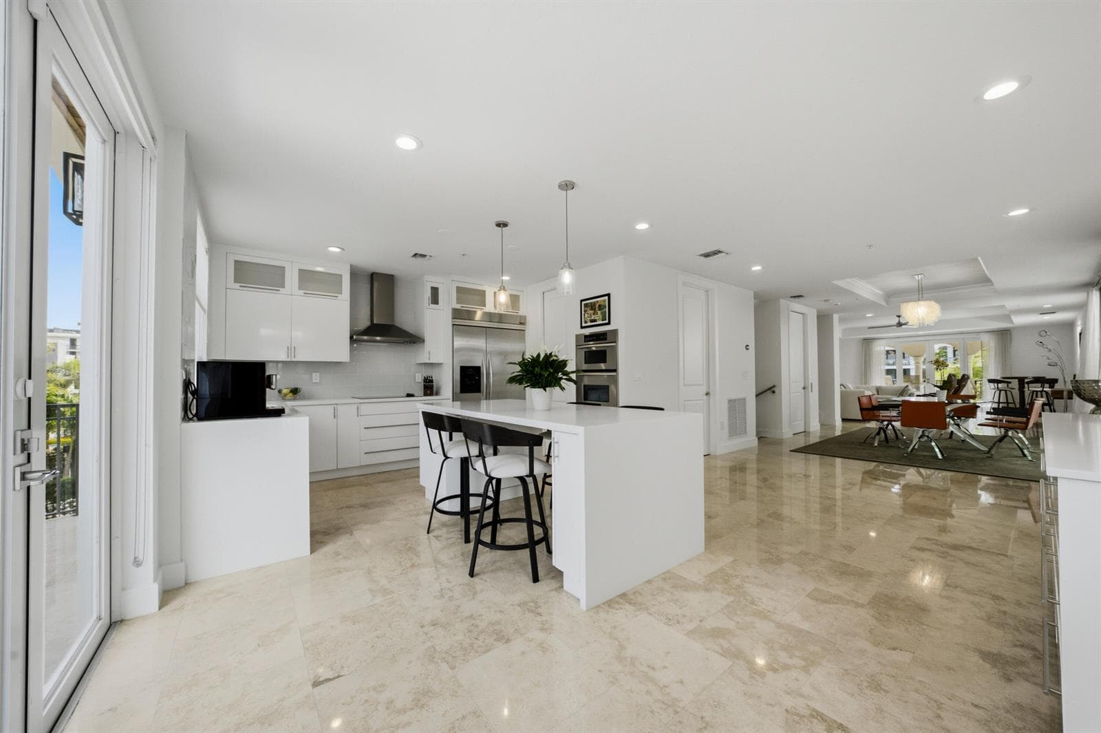 69 Isle Of Venice Drive photo 14