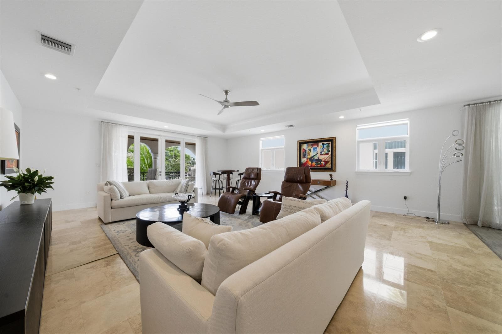 69 Isle Of Venice Drive photo 11